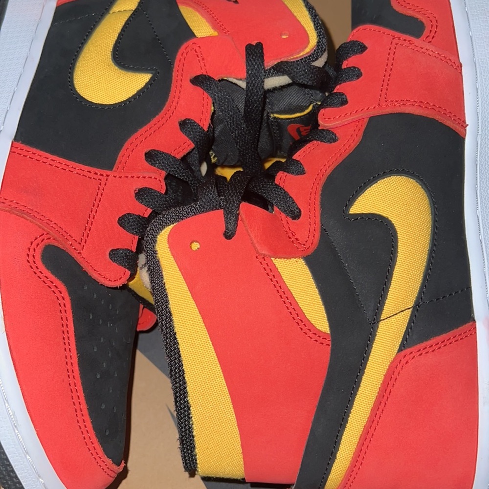 Jordan 1 - Picture 5 of 6